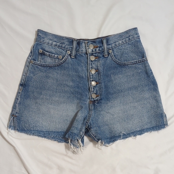 Lucky Brand Traveler Jean Short, Color Unlimited Ct Size 4/27 - Picture 4 of 15